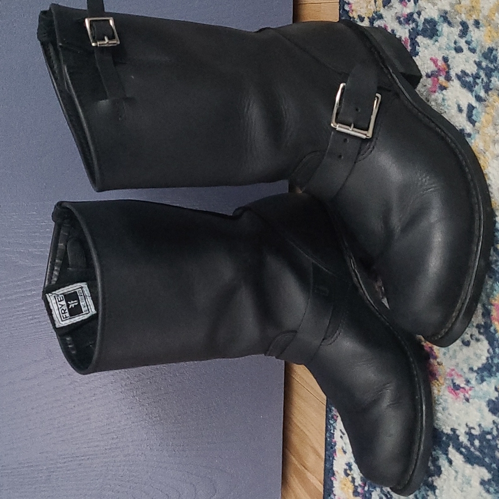 Frye black leather boots wmns sz 8